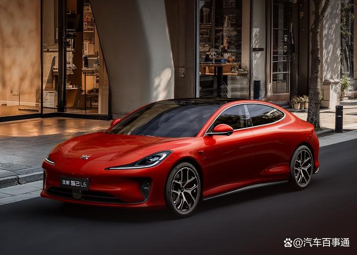 智己汽車換標 小改動背后的大棋局？